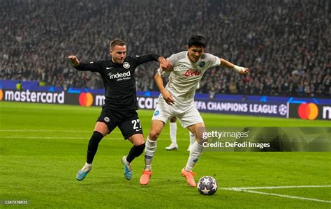 Match report as Victor Osimhen and Giovanni Di Lorenzo score to give Napoli advantage in Champions League last-16 tie with Eintracht Frankfurt; Randal Kolo Muani sent off and suspended for second. . Eintracht frankfurt vs ssc napoli timeline